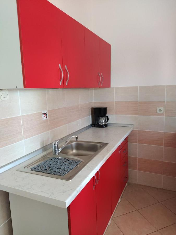 Apartmani Ruza Vir Exterior foto